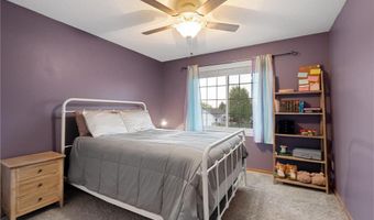 2703 10th Ave SW, Austin, MN 55912