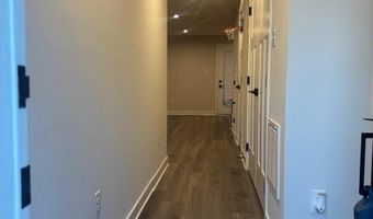 1 Halifax Rd, Bayville, NJ 08721