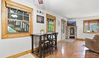 218 Elk Hill Dr 1, Banner Elk, NC 28604
