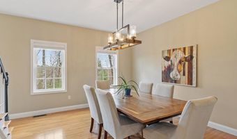 149 Long Hill Rd, Bolton, MA 01740