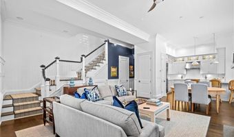 50 School St 1, Newport, RI 02840