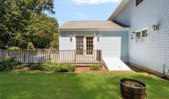 86 Wickham Rd, North Kingstown, RI 02852
