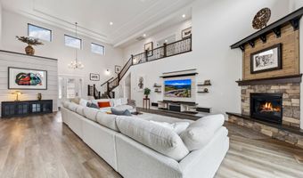 912 Holstein Ct, Gardnerville, NV 89460