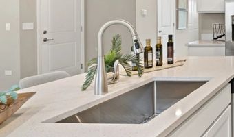 348 W POINT Cir, Algonquin, IL 60102
