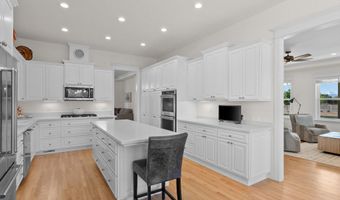 1056 Country Ln, Gardnerville, NV 89460