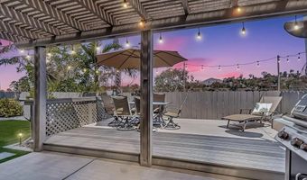 5151 Comanche Dr, La Mesa, CA 91942