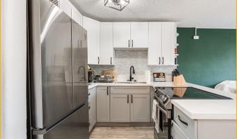 98-450 Koauka Loop 401, Aiea, HI 96701