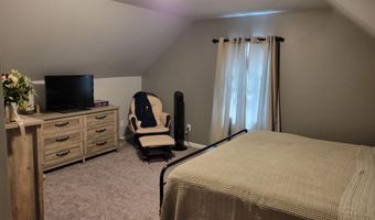 128 E Montford Ave, Ada, OH 45810