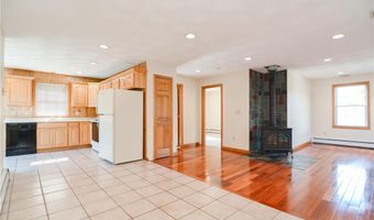 206 Shun Pike, Johnston, RI 02919