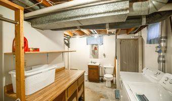 1426 E Lucas St, Algona, IA 50511