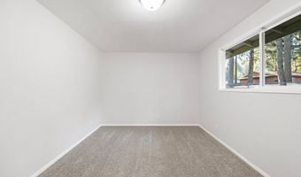 24822 SERTIC Rd, Veneta, OR 97487