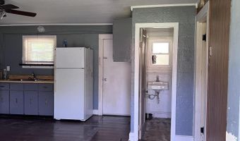 1448 1448B Louisville Rd, Alcoa, TN 37701