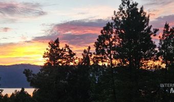 30 Mountain Air Dr, Cascade, ID 83611