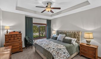 6622 N Kurey Dr, Appleton, WI 54913