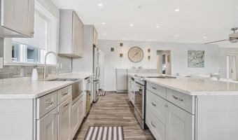 125 ISLAND VIEW Dr, Annapolis, MD 21401