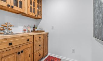 4720 Nirvana Dr, Adrian, MI 49221