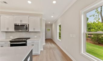 427 Colsen Dr, Acworth, GA 30102