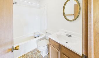 1 Lowell Dr, Barboursville, WV 25504