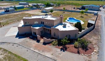 606 Weleka Ln, Carlsbad, NM 88220