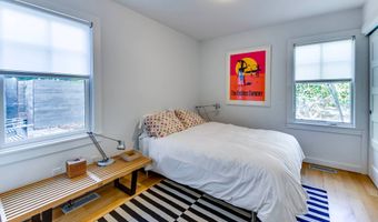 54 Gardiner Dr, Amagansett, NY 11930
