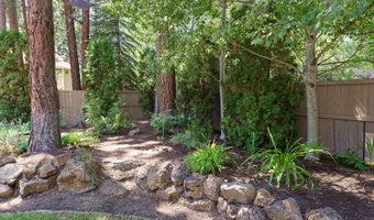 60826 Goldenwood Loop, Bend, OR 97702