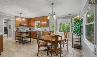 4802 Thornwood Dr, Acworth, GA 30102