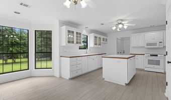 1208 Hilltop Rd, Alexander, AR 72022