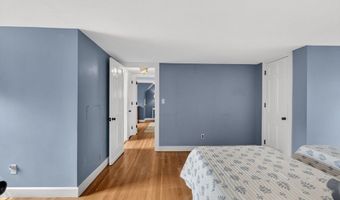 9 Stratford Rd, Andover, MA 01810
