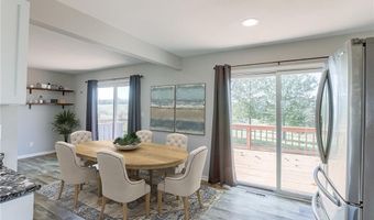 847 Lake Viking Ter, Altamont, MO 64620