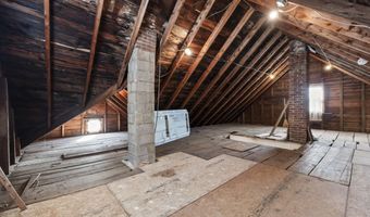 730 Beech Hill Rd, Auburn, ME 04210