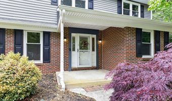6 DONNA Dr, Bear, DE 19701