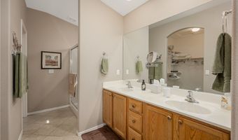 2452 Topanga Dr, Bullhead City, AZ 86442