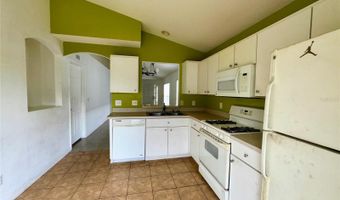 7406 OXFORD GARDEN Cir, Apollo Beach, FL 33572