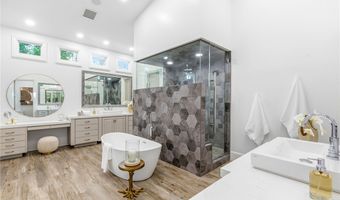 47 Soaring Bird Ct, Las Vegas, NV 89135