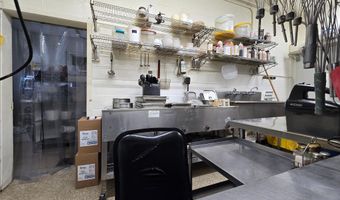 135 N Miles St, Appleton, MN 56208