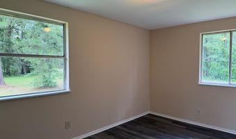 134 Lynwood Dr, Bainbridge, GA 39819