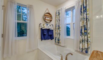 16600 TORTOLA Dr, Accokeek, MD 20607