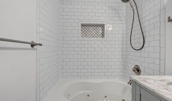 6101 TONTO Ct, Alexandria, VA 22312