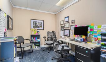 213 Hubbard St, Allegan, MI 49010