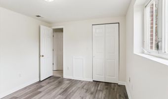 9915 ASHBURTON Ln, Bethesda, MD 20817