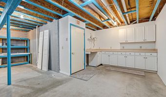 2205 Trenton Rd, Asbury, IA 52002