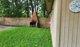 1721 Arcadian St, Savannah, GA 31405