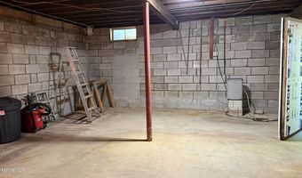 163 Sir Walter Ct, Becket, MA 01223