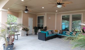 309 HICKMAN Ln, Angleton, TX 77515