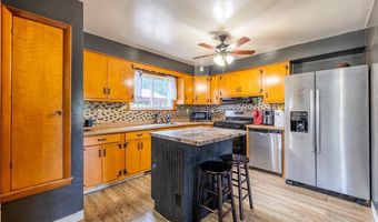 6208 Austin Dr, Ashtabula, OH 44004