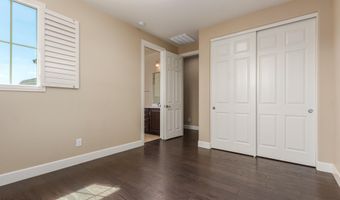 920 W GRAND CANYON Dr, Chandler, AZ 85248