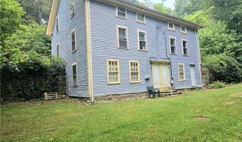 1 Side Hill St, Hopkinton, RI 02832