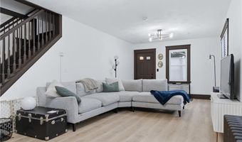 44 Holburn Ave, Cranston, RI 02910