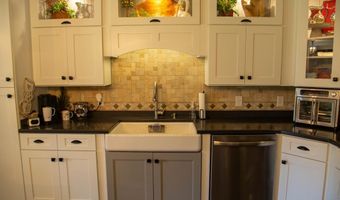 2612 Buck Head Rd, Baxley, GA 31513