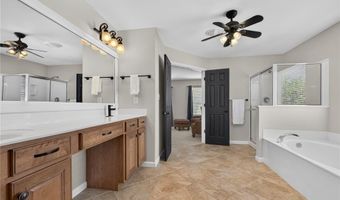 1388 Red Oak Plantation Dr, Ballwin, MO 63021